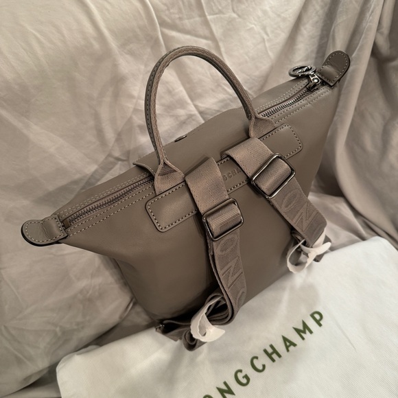 Longchamp LE PLIAGE full leather BACKPACK in Etoupe/ Turtledove - Picture 6 of 9